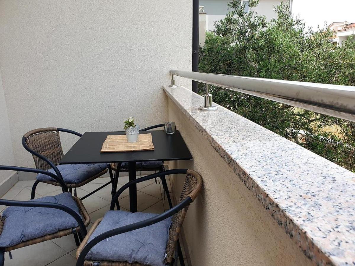 Premium Apartments Adore ノヴァリャ エクステリア 写真